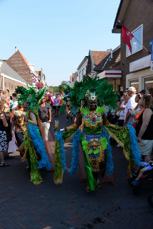 ../Images/Zomercarnaval Noordwijkerhout 149.jpg